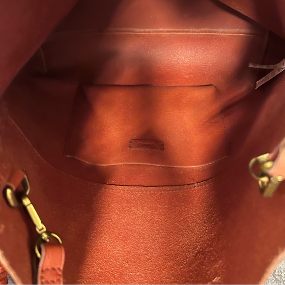 Madewell Leather Convertible Tote + Two Extra Straps - Picture 9 of 10